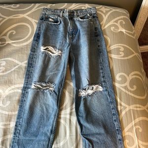 “We the free” ripped jeans